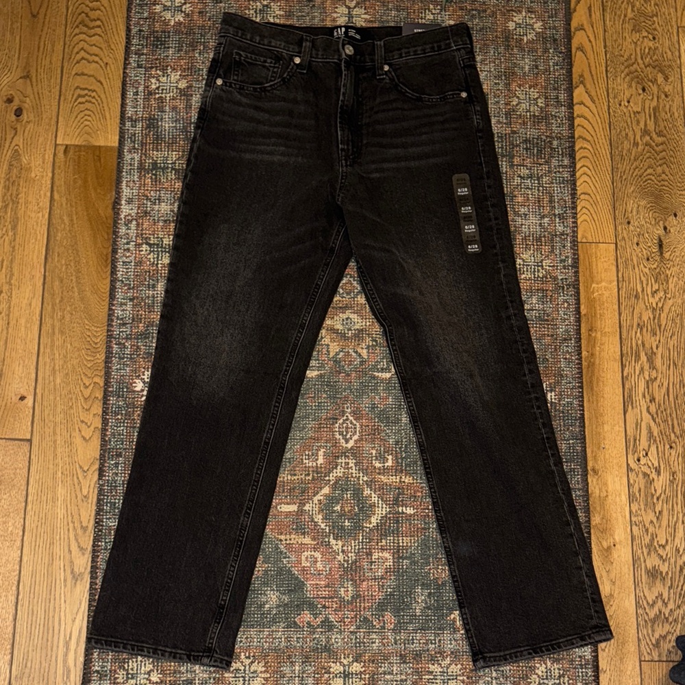 NWT Gap High Rise Straight Leg Jeans